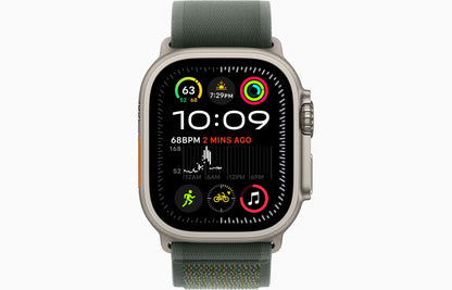 Apple Watch Ultra 2 Natural Titanium Case Trail Loop.