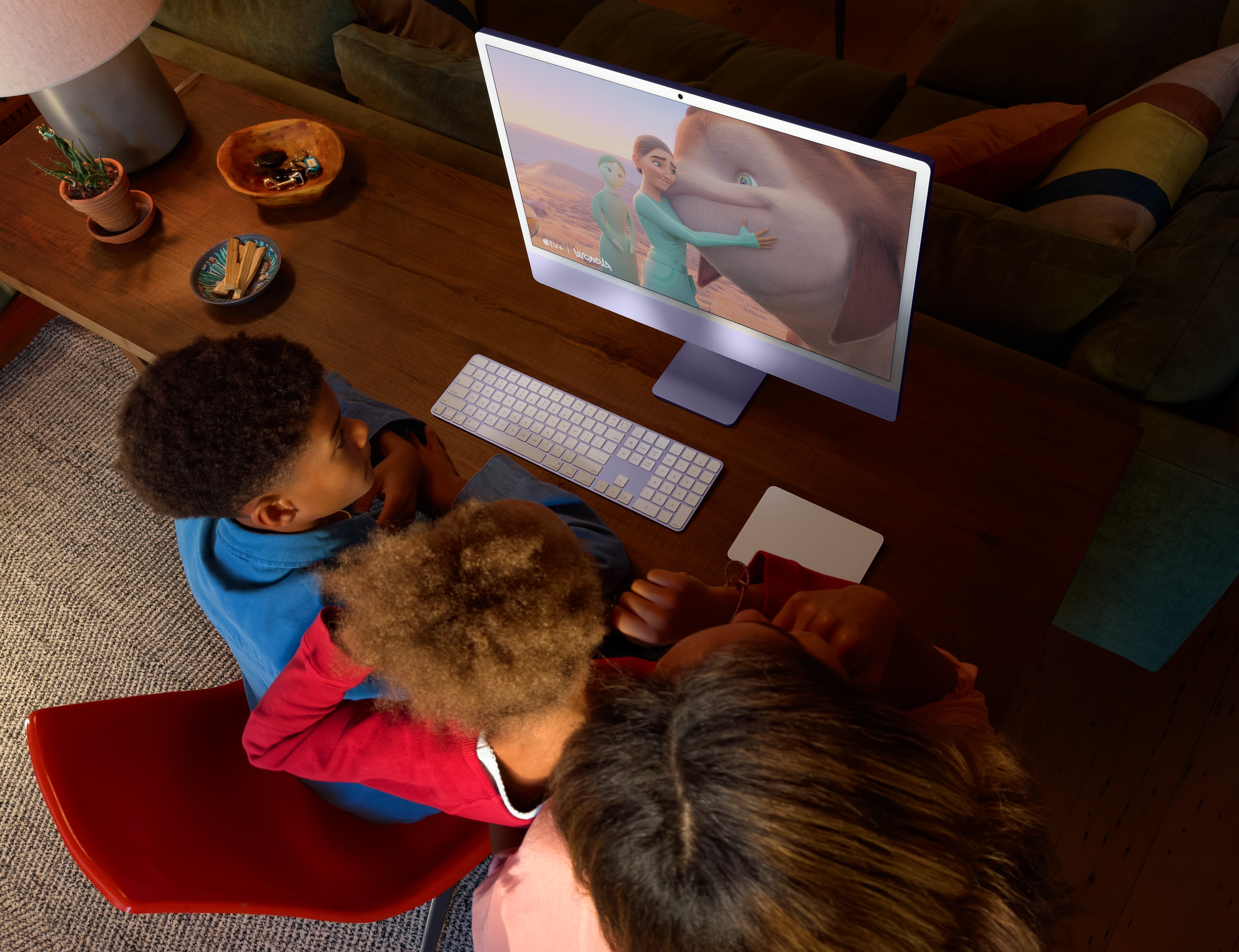 iMac M4 10-Core CPU and 10-Core GPU Nano-texture glass.